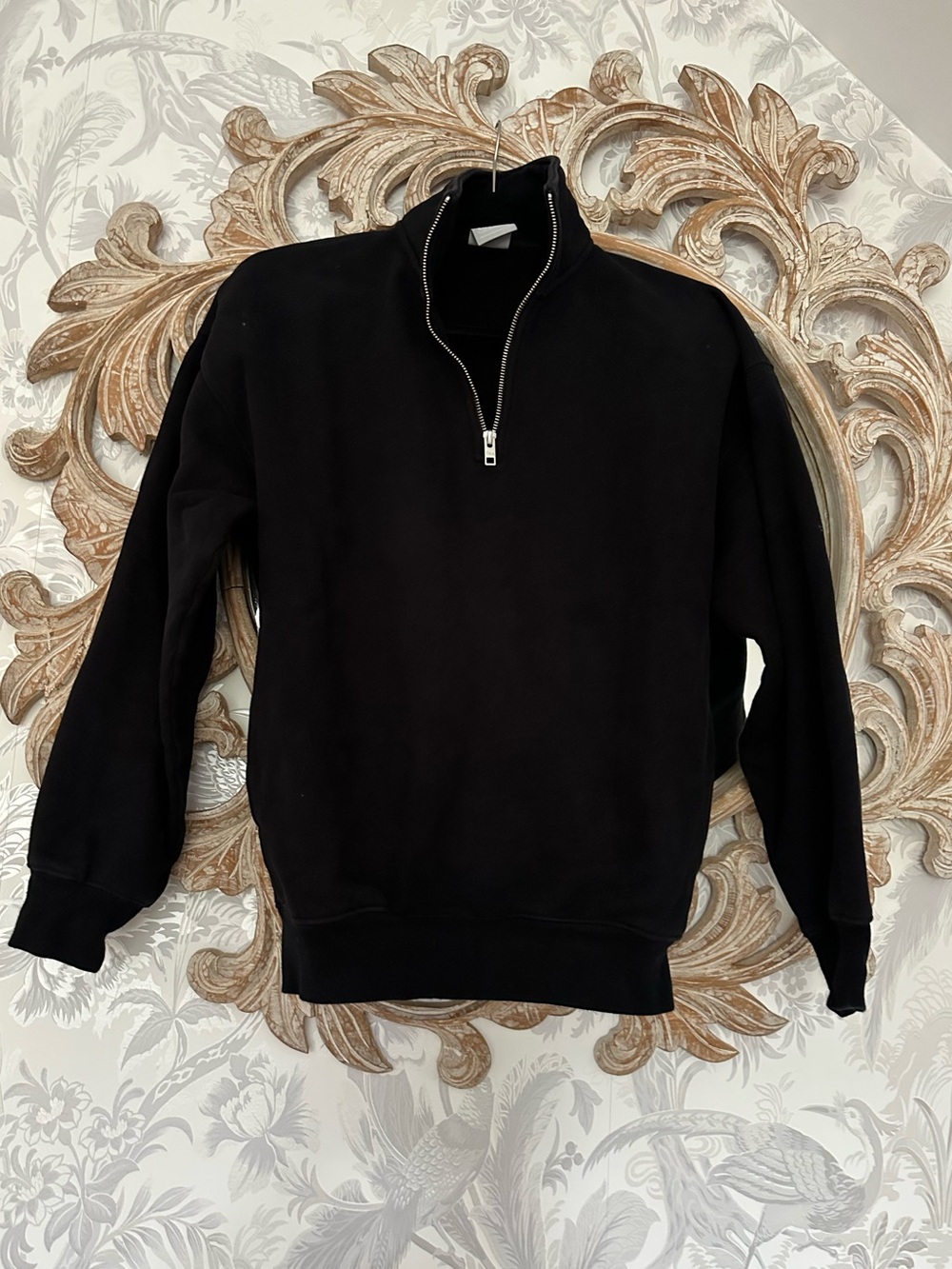 Aritzia TNA Black Zip-Front Sweater